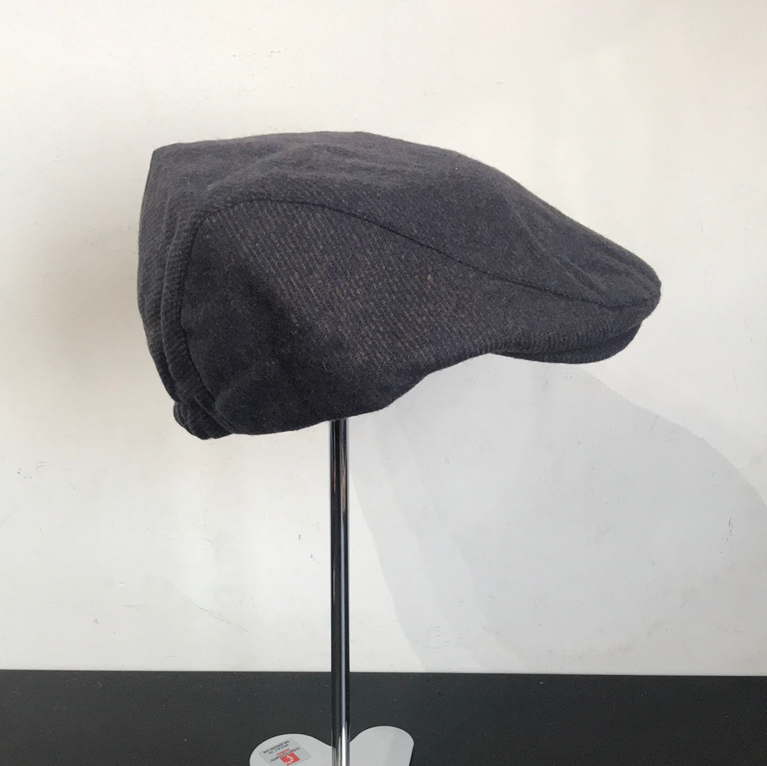 Coppola nuova inglese in lana trama spigata viola - New English Flat cap - Shop In London